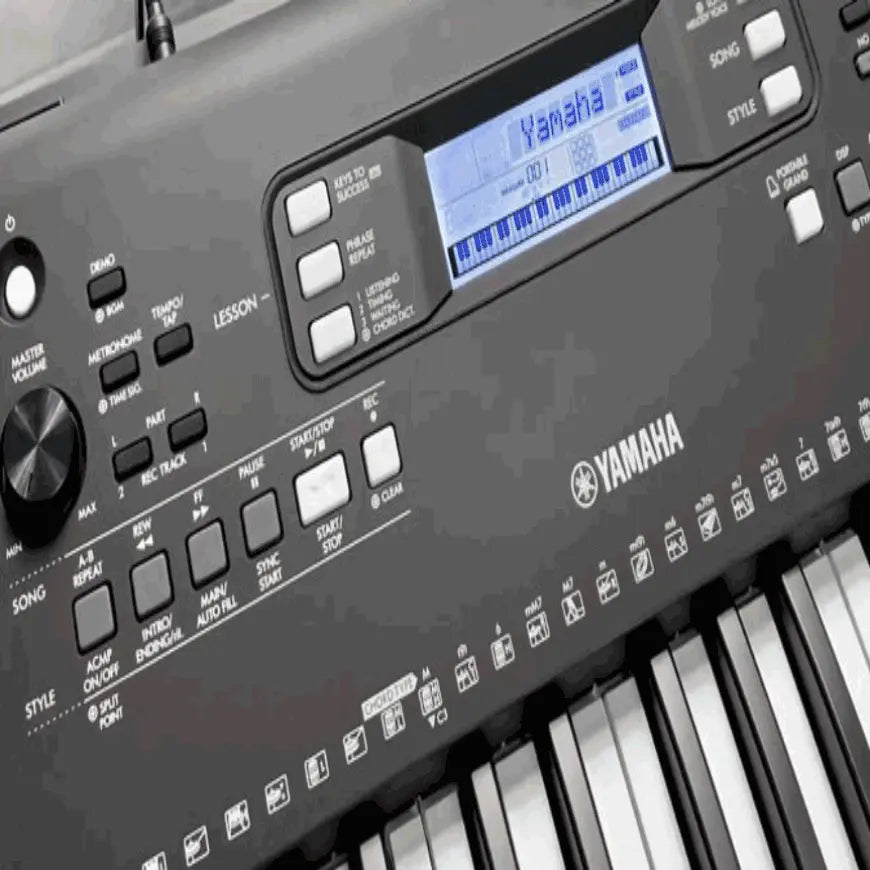 Yamaha PSR E373 Portable Keyboard - Beginner Level 61 Keys
